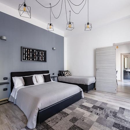 Palazzo Mormando - Modern Apartment ナポリ エクステリア 写真