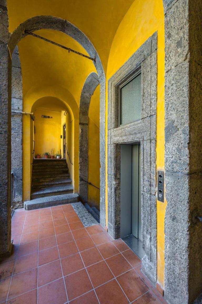 Palazzo Mormando - Modern Apartment ナポリ エクステリア 写真