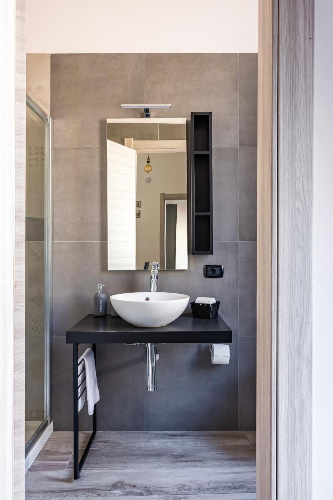 Palazzo Mormando - Modern Apartment ナポリ エクステリア 写真