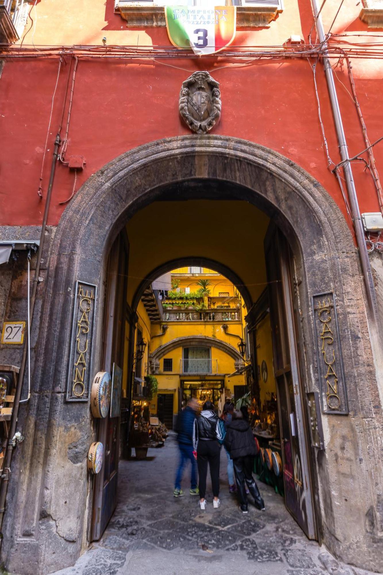 Palazzo Mormando - Modern Apartment ナポリ エクステリア 写真