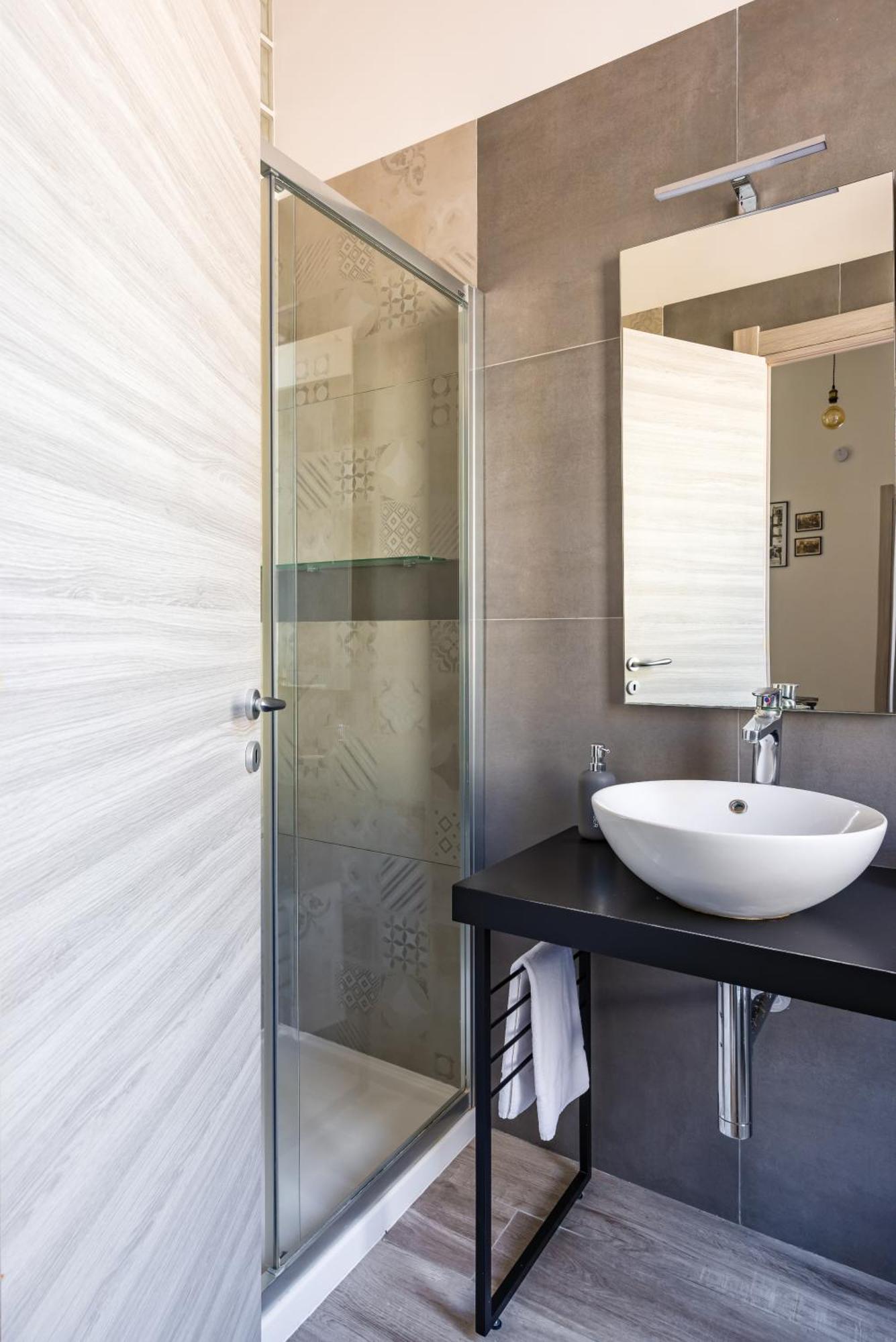 Palazzo Mormando - Modern Apartment ナポリ エクステリア 写真